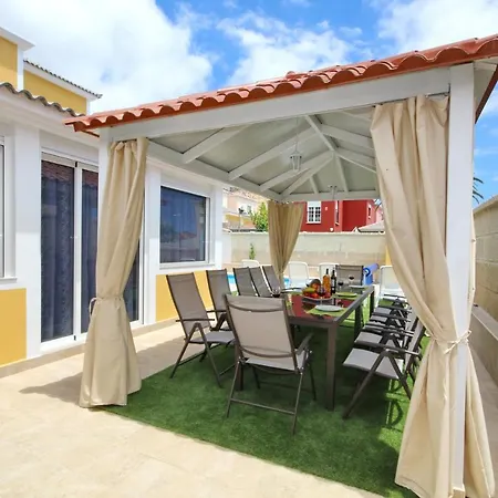 ヴィラ Amazing 5-bedroom In
