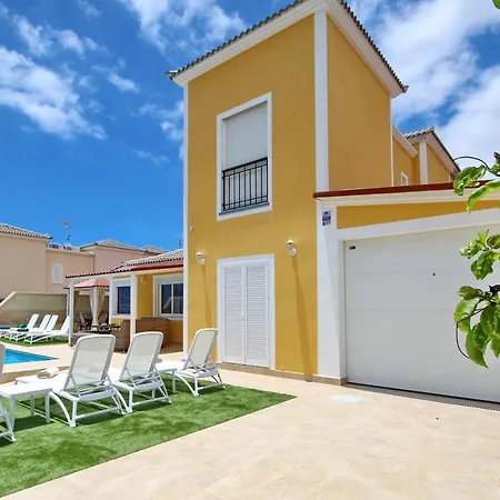 Amazing 5-bedroom In 빌라 *