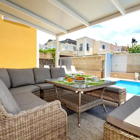 Amazing 5-bedroom In *