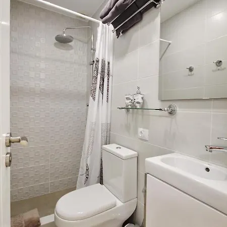 Amazing 5-bedroom In 빌라 *