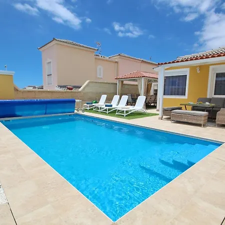 빌라 Amazing 5-bedroom In