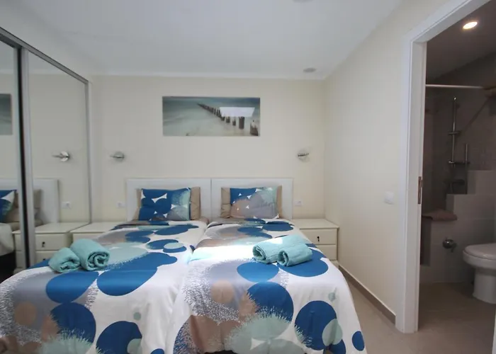 别墅 Amazing 5-bedroom In *