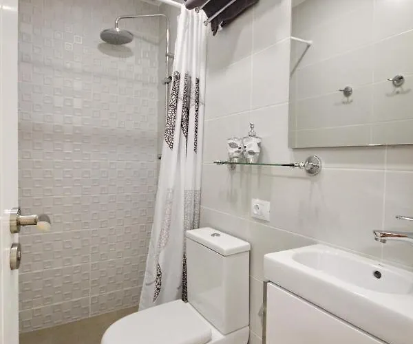 Amazing 5-bedroom In 别墅 *
