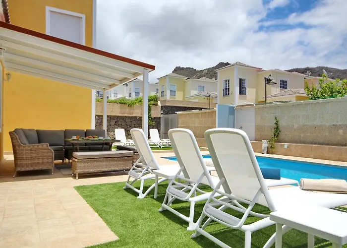 Amazing 5-bedroom In 别墅